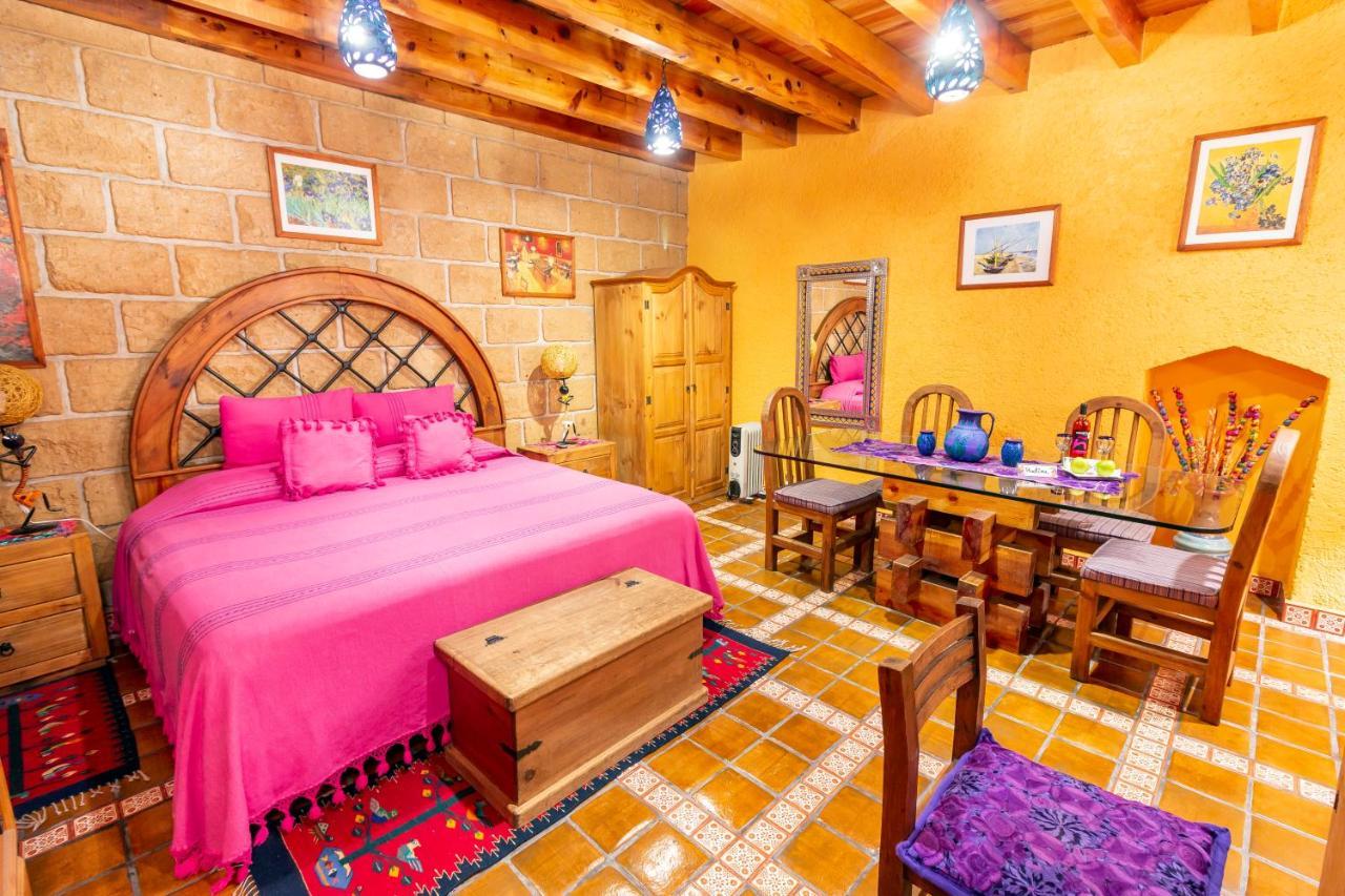 Mex Suites Casa Azul B&B Città del Messico Esterno foto