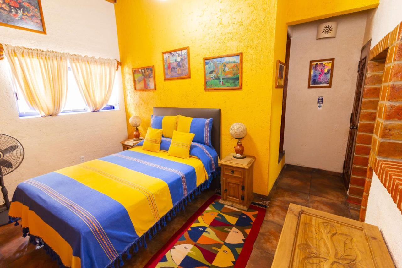 Mex Suites Casa Azul B&B Città del Messico Esterno foto