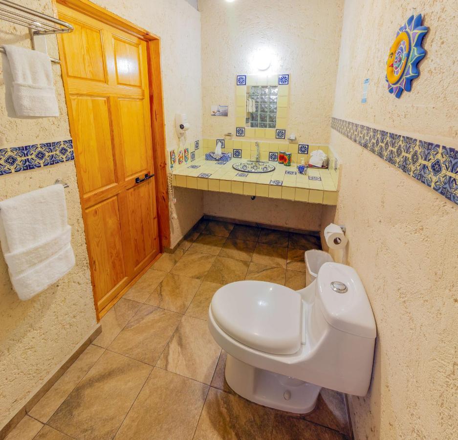 Mex Suites Casa Azul B&B Città del Messico Esterno foto