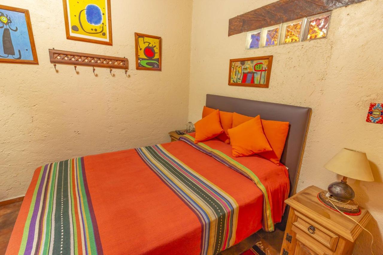 Mex Suites Casa Azul B&B Città del Messico Esterno foto