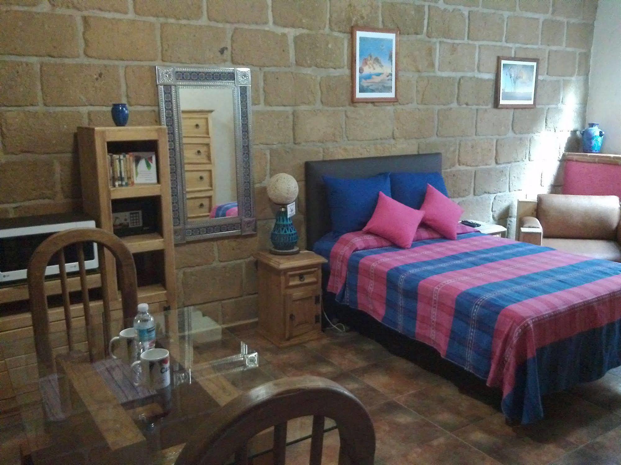 Mex Suites Casa Azul B&B Città del Messico Esterno foto